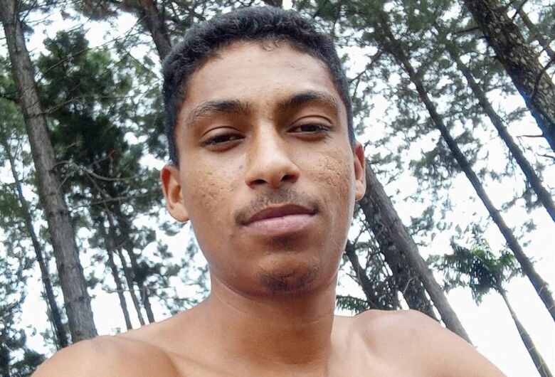 Família procura por Marcos Carvalho de Oliveira, desaparecido desde 19 de janeiro