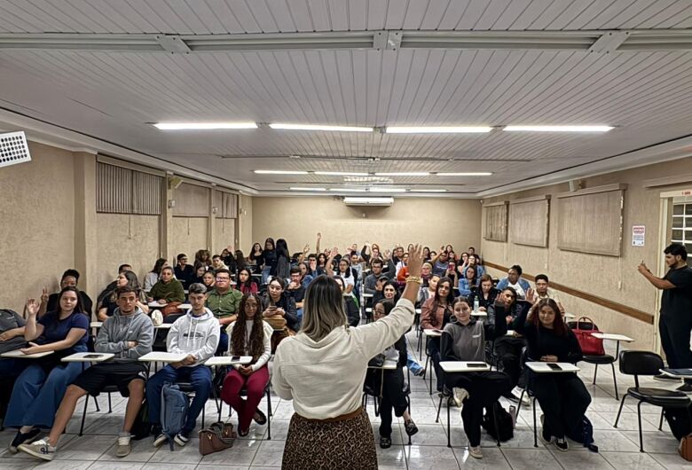 Fatec São Carlos promove palestras e workshops em homenagem ao Dia Internacional das Mulheres
