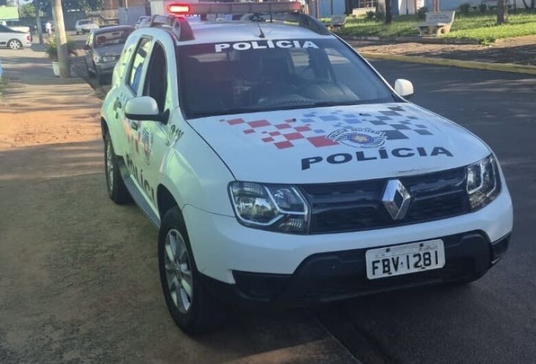 Polícia Militar apreende faca em escola durante ação de Ronda Escolar