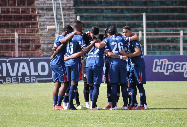 Danilo Sacramento estreia no comando do Grêmio em duelo contra o Penapolense neste sábado