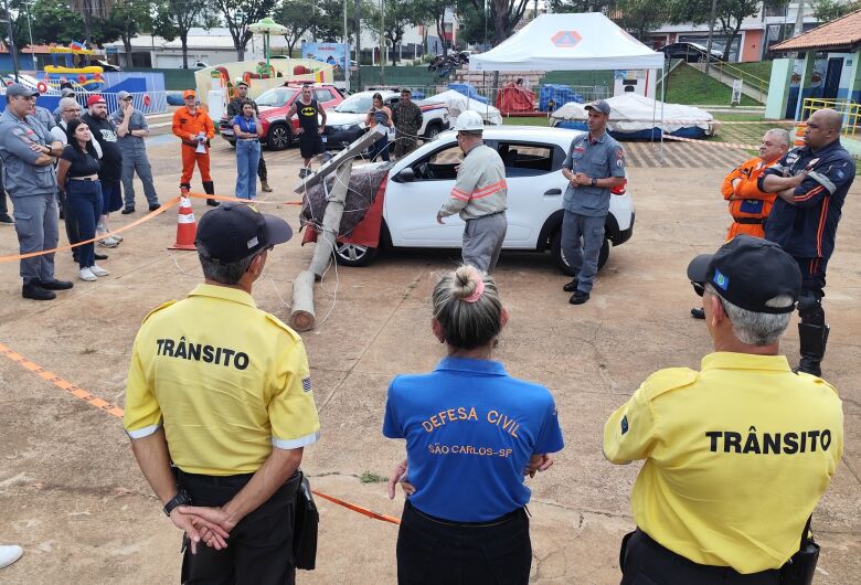 Simulado reúne forças de emergência e orienta população sobre acidentes com rede elétrica