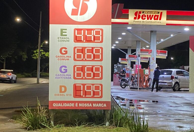Preço do diesel dispara em São Carlos
