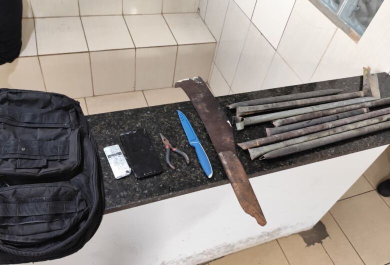 Homem é preso em flagrante por furto em imóvel comercial no Centro