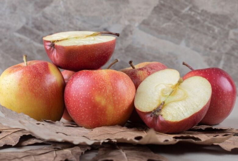 Maçã Gala lidera queda de preços e é destaque da semana na CEAGESP