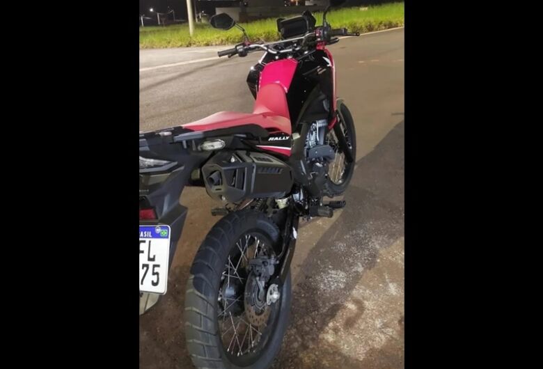 Moto é furtada no Jardim Paulista e proprietário pede ajuda da população