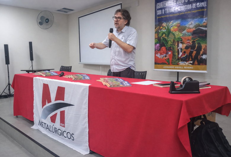 Jornalista de São Carlos lança livro com denúncias contra Israel