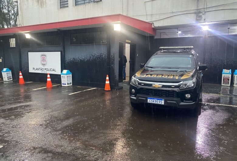 Operação sobre material de abuso infantojuvenil resulta de detenção de mulher no Cidade Aracy