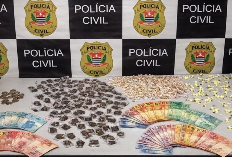 Polícia Civil prende dois suspeitos por tráfico de drogas durante operação em São Carlos
