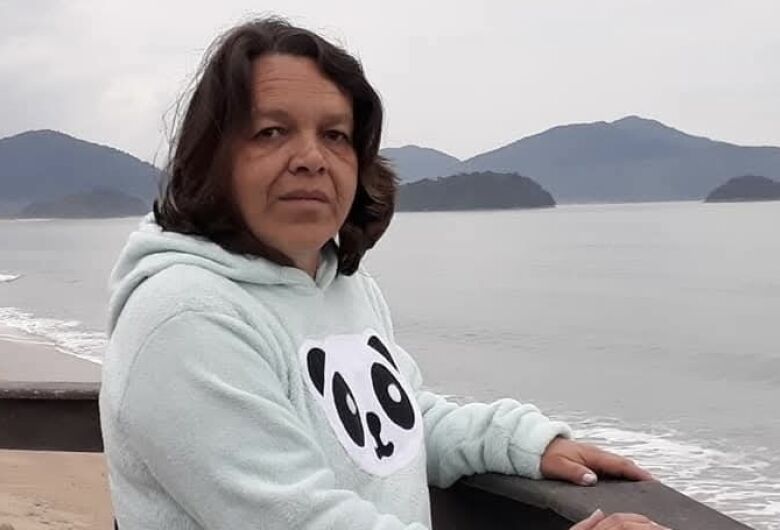 Funerária Fernandes informa o falecimento de Marcia Regina Trinta de Oliveira