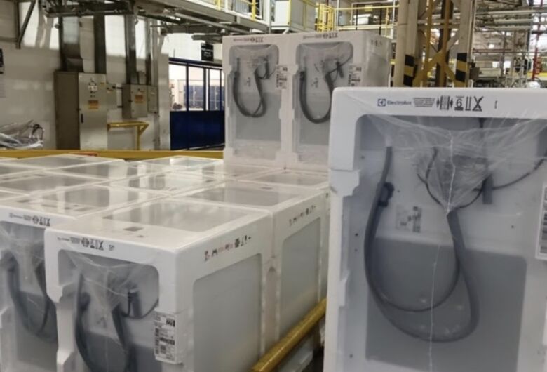 Com 30% de plástico reciclado, Electrolux Group inaugura nova geração de embalagens sustentáveis para lavadoras