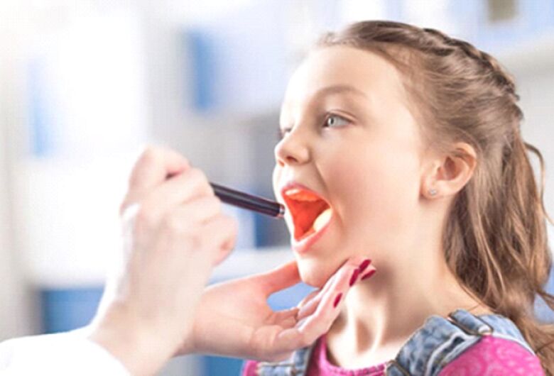 Nova luz contra a dor de garganta: tecnologia brasileira aposta na terapia fotodinâmica para reduzir o uso de antibióticos