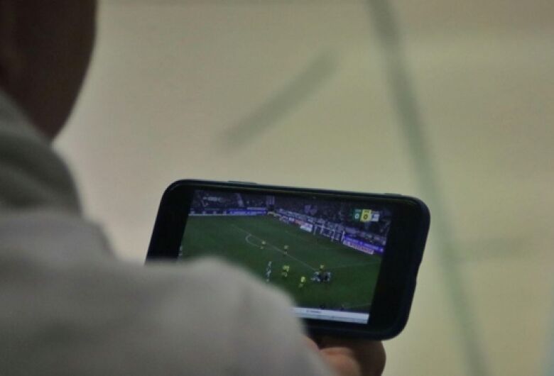 Tempo real e dados ao vivo: como a tecnologia transformou as apostas esportivas