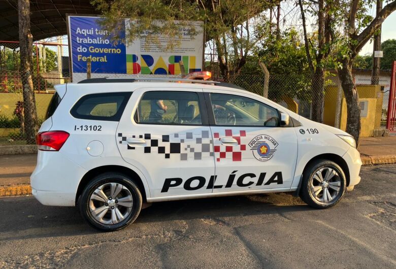 Bebê de apenas 20 dias é encontrada morta e polícia investiga suspeita de engasgamento com leite 