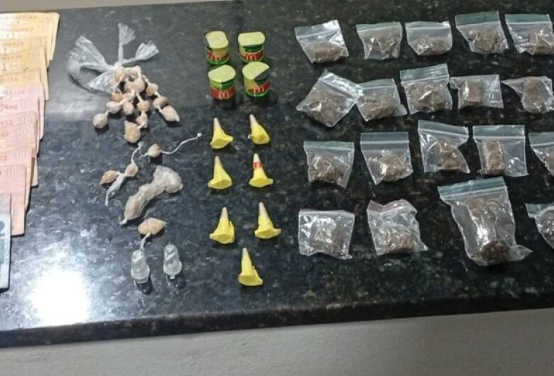 Jovem é preso por tráfico de drogas após abordagem da GCM em Ibaté