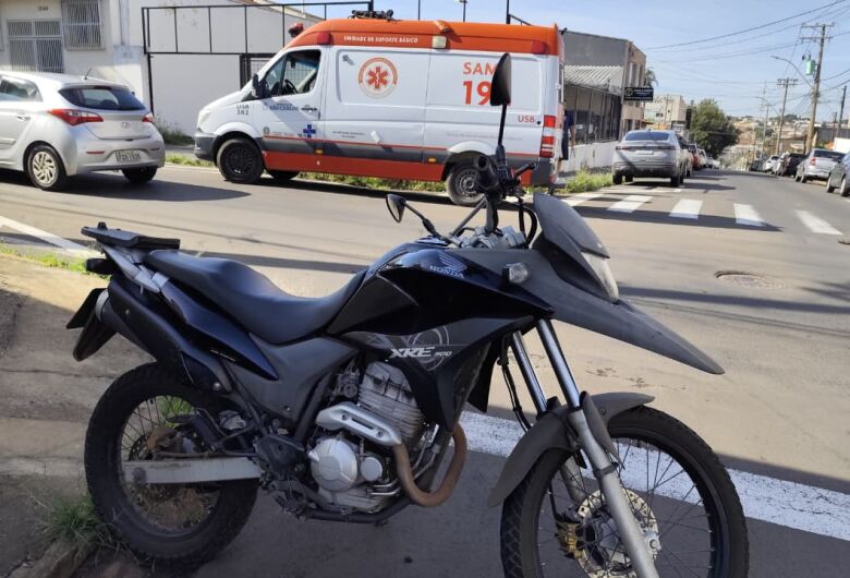 Motociclista fica ferido após acidente na Vila Nery