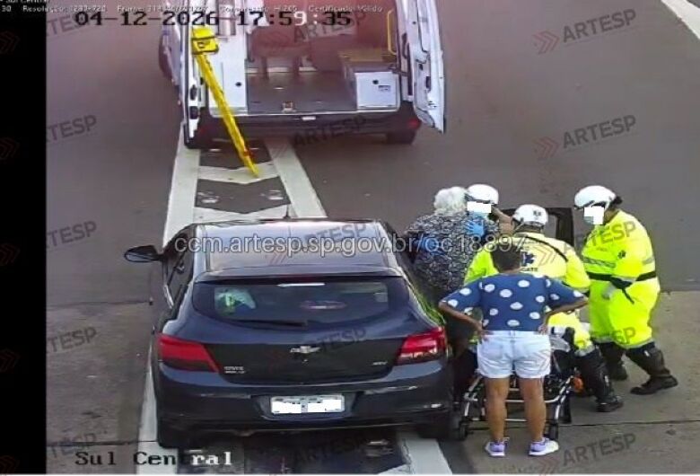 Ocupante de carro morre após passar mal na rodovia Washington Luís 