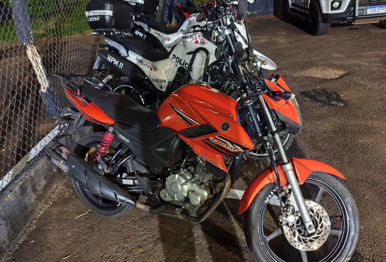 Adolescente é detido com moto furtada no bairro Planalto Verde 