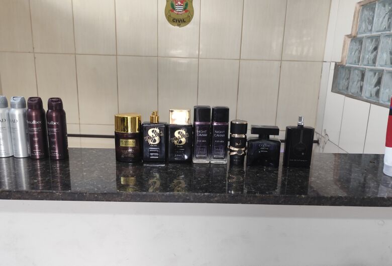 Mulher invade residência para praticar furto e aproveita para tomar banho