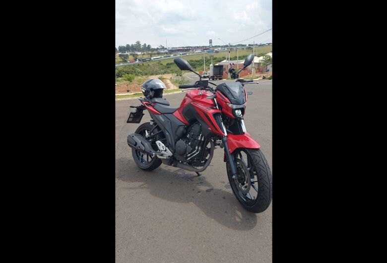 Moto é furtada na Major José Inácio; proprietário pede ajuda