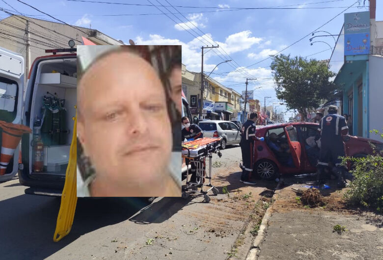 Passageiro de carro que bateu em muro não resiste e morre