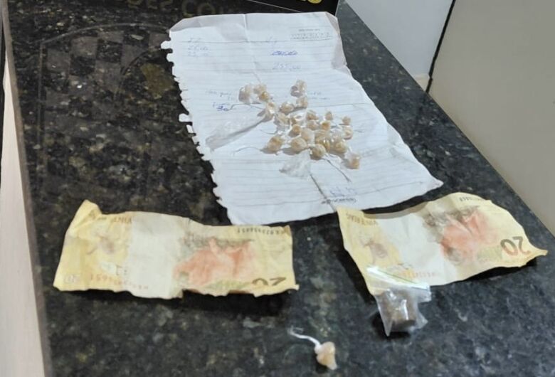 Homem é detido por tráfico de drogas no Jardim Lutfala