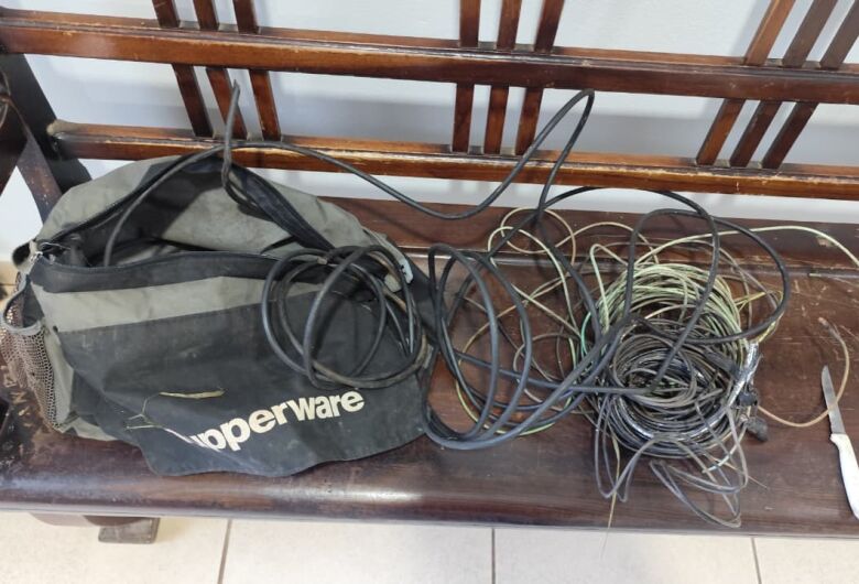 GM prende suspeito de furto de fios em prédio do SAAE