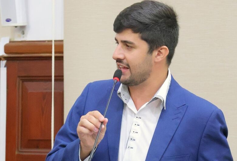 Vereador Bruno Zancheta cobra pontualidade do transporte coletivo em São Carlos