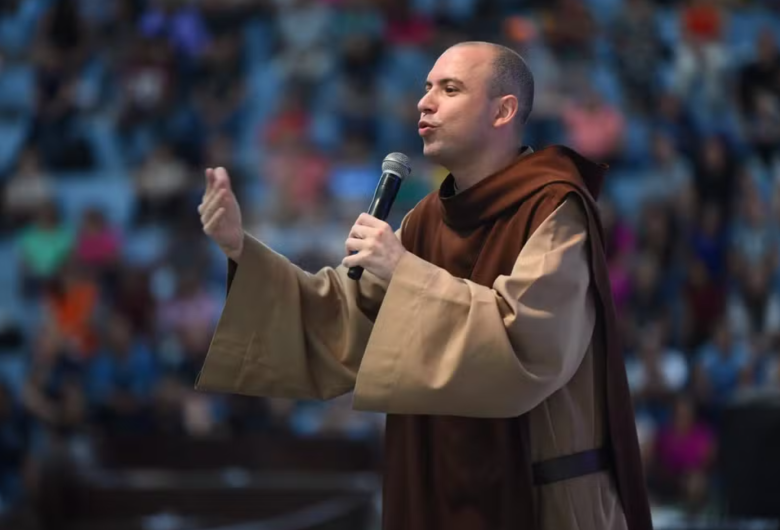 31ª Festa do Peão de Boiadeiro de Piracicaba confirma show de Frei Gilson