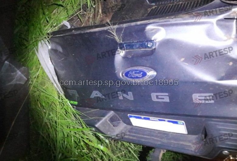 Colisão seguida de capotamento deixa vítima fatal na SP-310