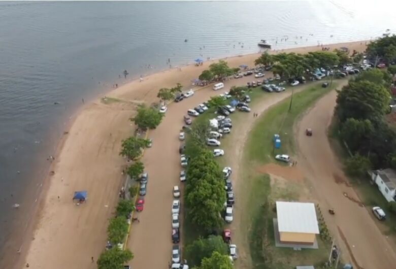 Você não precisa ir ao litoral: praia no interior de SP conquista turistas