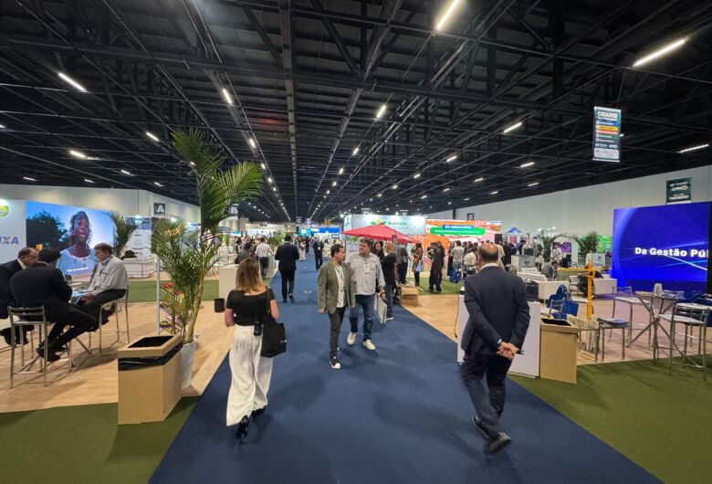 São Carlos destaca inovação e desenvolvimento no 68º Congresso Estadual de Municípios