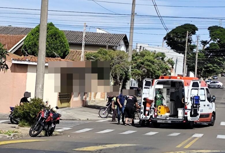 Motociclista fica ferido após colisão com ônibus no Jardim Cruzeiro do Sul