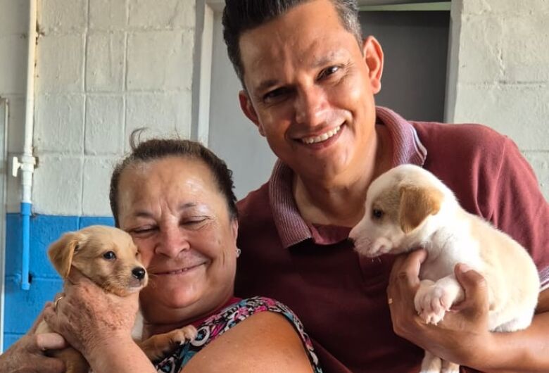 Feira de adoção garante novos lares para 15 animais e ultrapassa 200 adoções em 2026