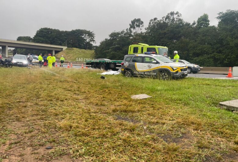 Motociclista perde a vida após cair na pista e ser atropelada na Washington Luís 