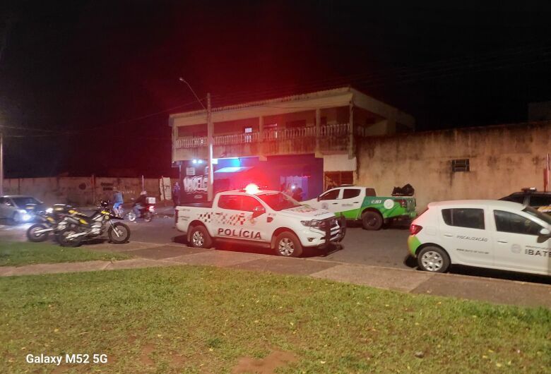 Forças de segurança promovem fiscalização de bares em Ibaté