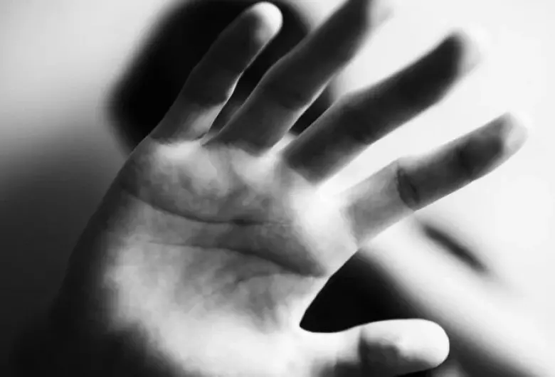 Homem de Descalvado é detido após importunação sexual em van de pacientes que seguiam para hospital