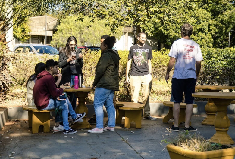 Pesquisa da UFSCar investiga vida universitária de estudantes de graduação