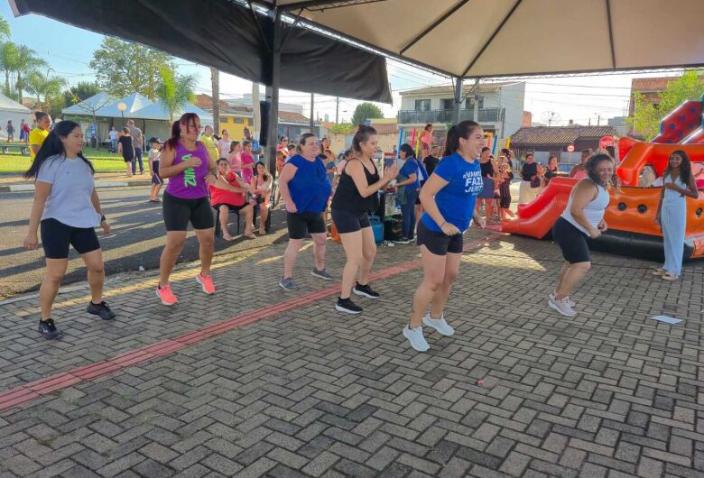 Prefeitura de Ibaté realiza Aulão Especial de Zumba e Ritbox em homenagem ao Dia das Mães