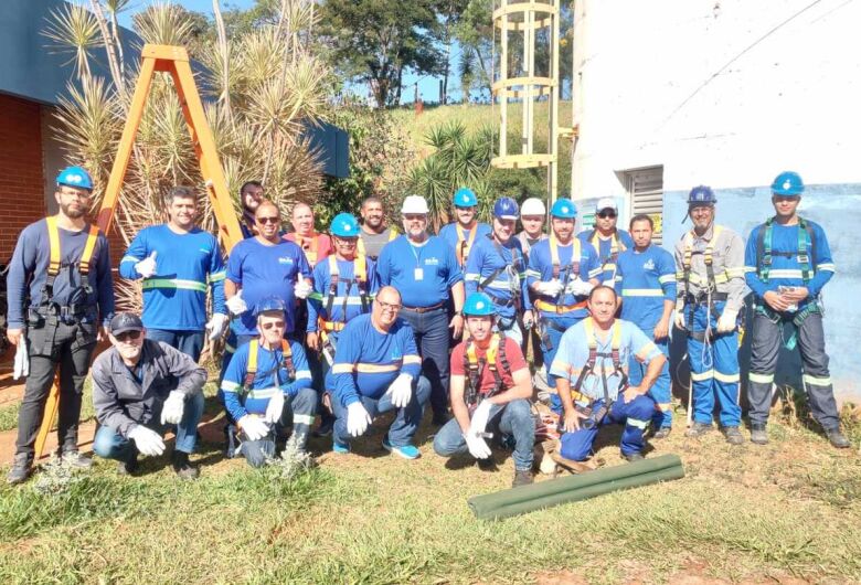 SAAE realiza treinamento de trabalho em altura para reforçar segurança dos servidores