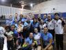 Equipe do Objetivo/Smec comemora a conquista do quinto título da competição