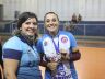 Equipe do Objetivo/Smec comemora a conquista do quinto título da competição