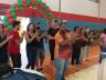 Moradores em situação de rua no momento em que eram acolhidos para o aguardado almoço de Natal