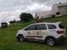 Parte da carga de arroz se espalhou pela pista de rolamento