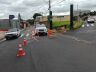 Máquinas e funcionários realizam a limpeza do local