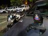 Moto roubada, carro furtada e réplica de arma foram apreendidos pela PM