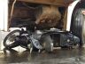 Moto foi parar embaixo do ônibus: por pouco, uma tragédia