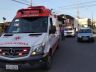 Motociclista no momento em que era socorrido pelo Samu