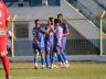 Jogadores comemoram o gol de Guilherme: o primeiro de três da vitória gremista