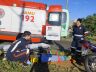 Motociclista recebe atendimento médico: socorrida à Santa Casa