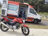 Motoboy recebe atendimento: encaminhado à Santa Casa
